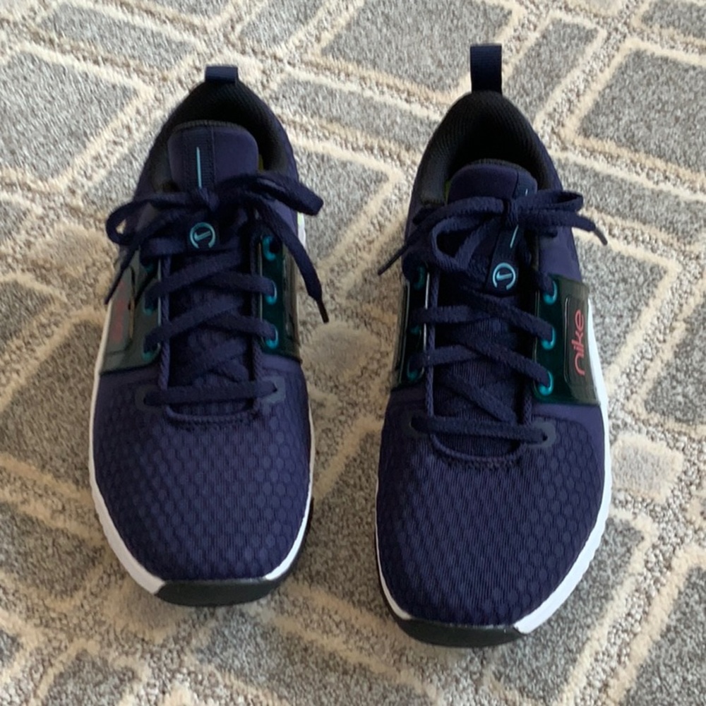 Nike Womens Shoe
